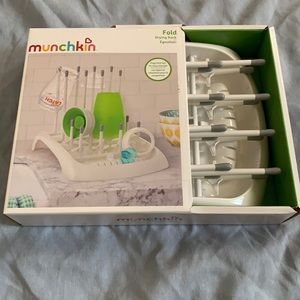 A bottle drying rack for babies!